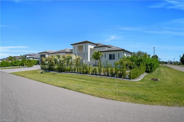 3420 Nw 1st Ter, Cape Coral, Florida 33993