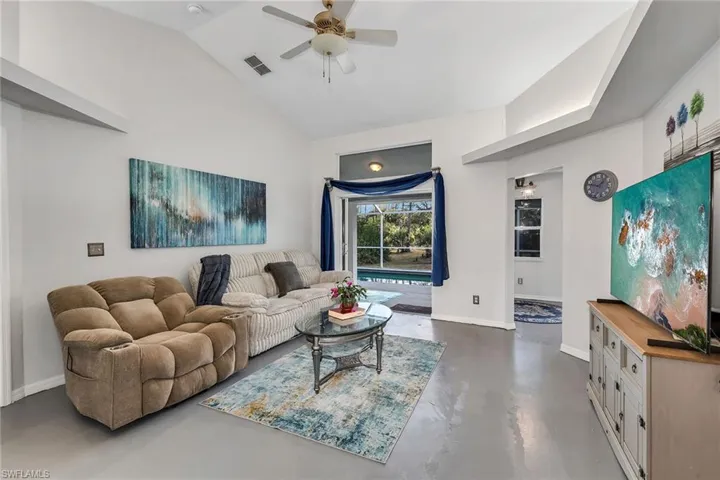 220  37th NE AVE, Naples, FL 34120