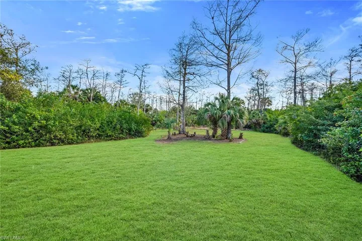 220  37th NE AVE, Naples, FL 34120