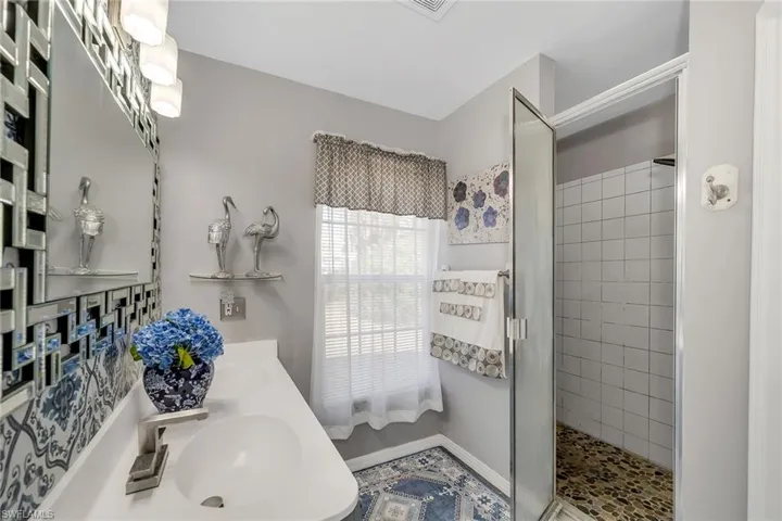 220  37th NE AVE, Naples, FL 34120