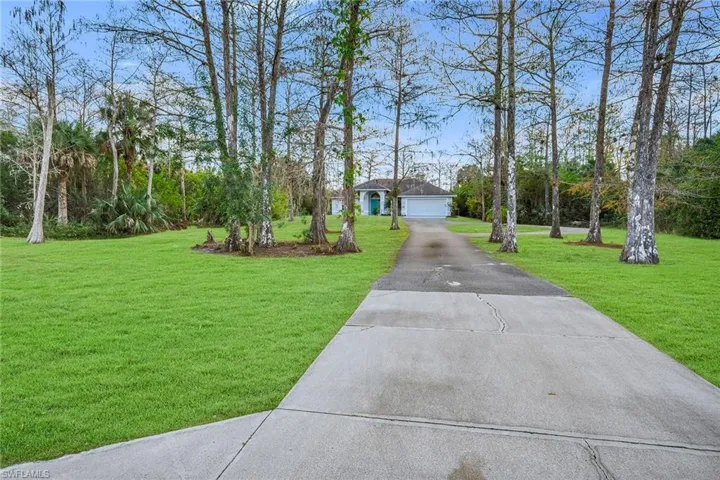 220  37th NE AVE, Naples, FL 34120