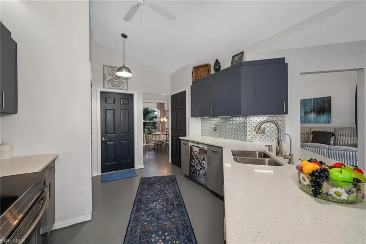220  37th NE AVE, Naples, FL 34120