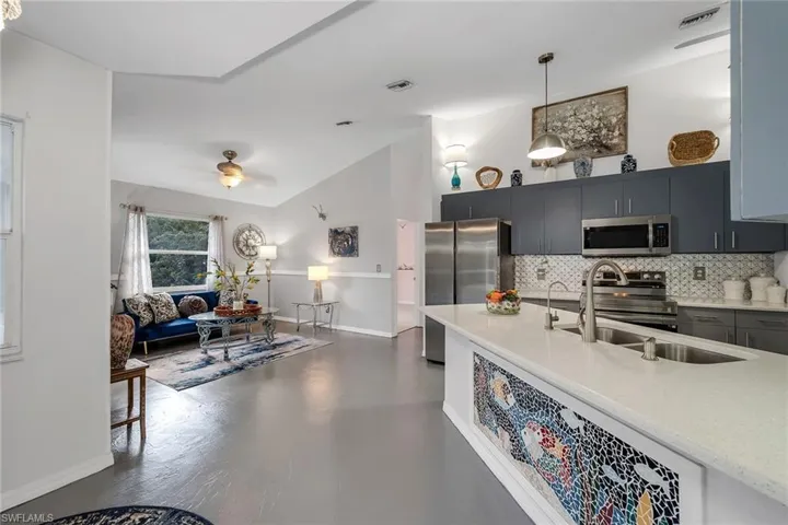 220  37th NE AVE, Naples, FL 34120