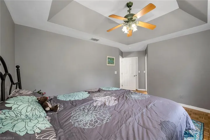 220  37th NE AVE, Naples, FL 34120
