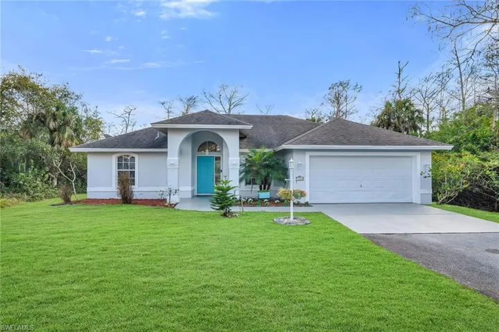 220  37th NE AVE, Naples, FL 34120