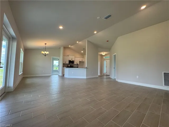 301 Ne 14th St, Cape Coral, Florida 33909