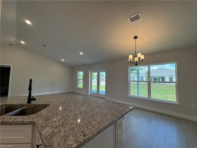 301 Ne 14th St, Cape Coral, Florida 33909