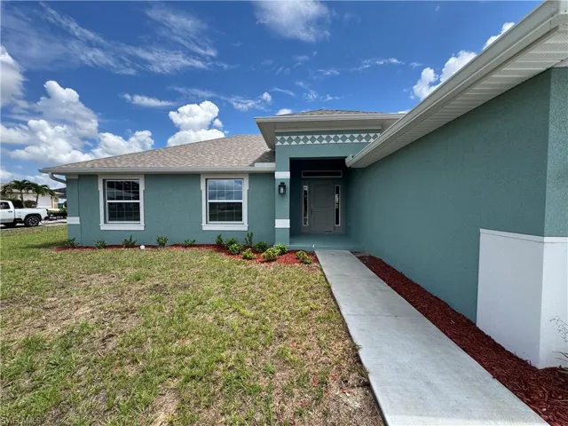 301 Ne 14th St, Cape Coral, Florida 33909