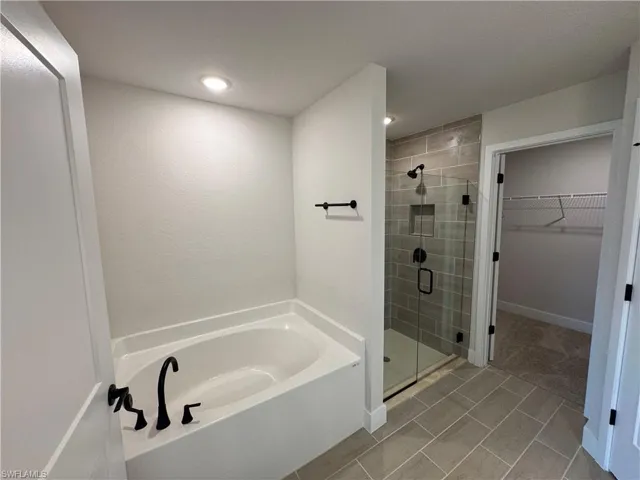 301 Ne 14th St, Cape Coral, Florida 33909