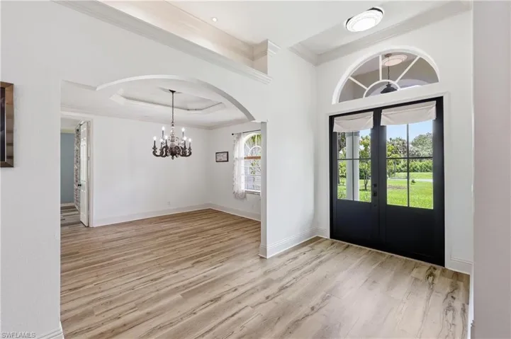 104 12th Ave Nw, Naples, Florida 34120
