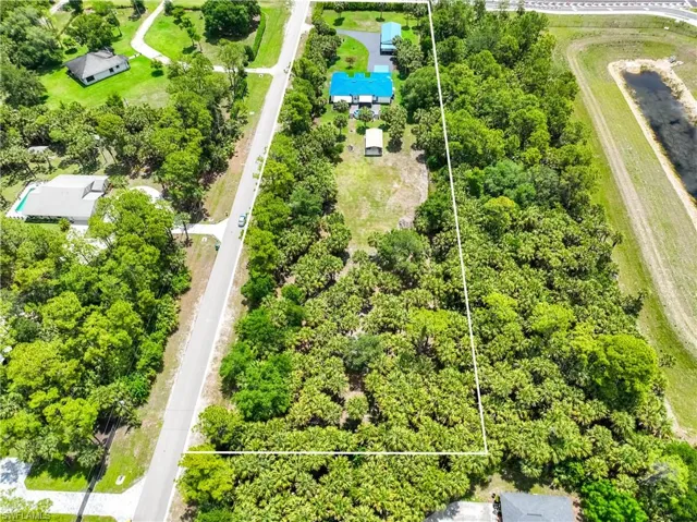 104 12th Ave Nw, Naples, Florida 34120
