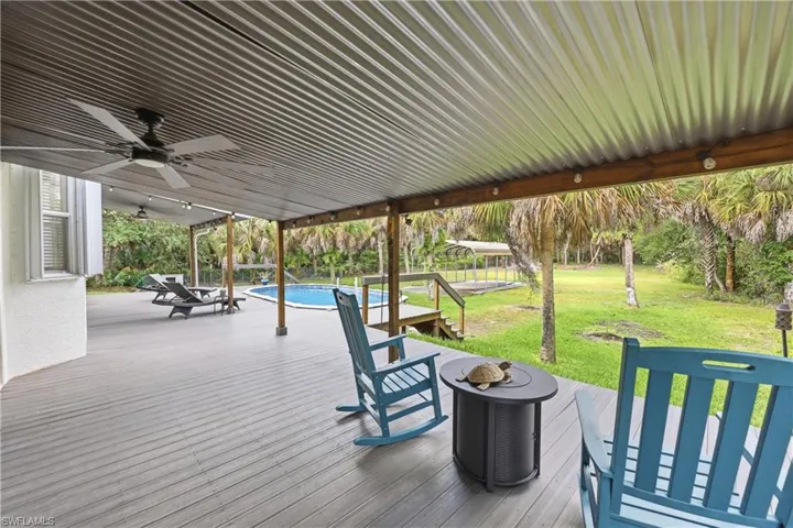104 12th Ave Nw, Naples, Florida 34120