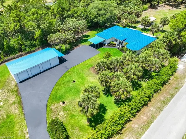 104 12th Ave Nw, Naples, Florida 34120