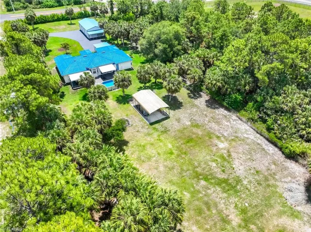 104 12th Ave Nw, Naples, Florida 34120