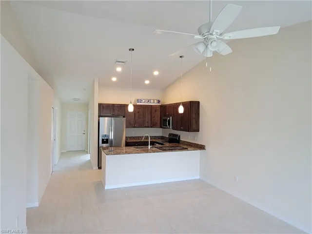 1609-1611  Savona W PKWY, Cape Coral, FL 33914