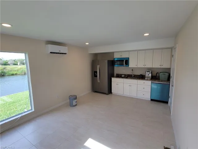 1609-1611  Savona W PKWY, Cape Coral, FL 33914