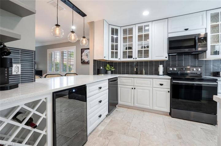 46 Glades BLVD # 1431, NAPLES FL 34112