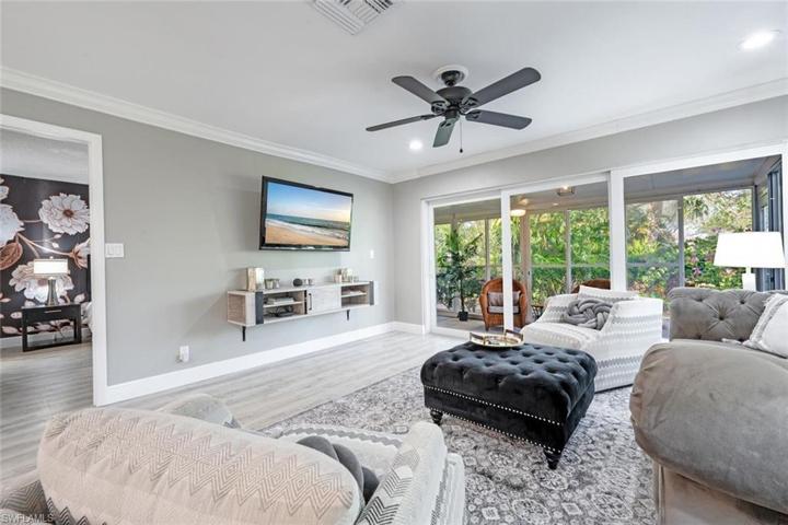 46 Glades BLVD # 1431, NAPLES FL 34112