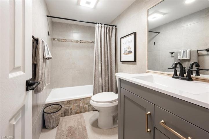 46 Glades BLVD # 1431, NAPLES FL 34112