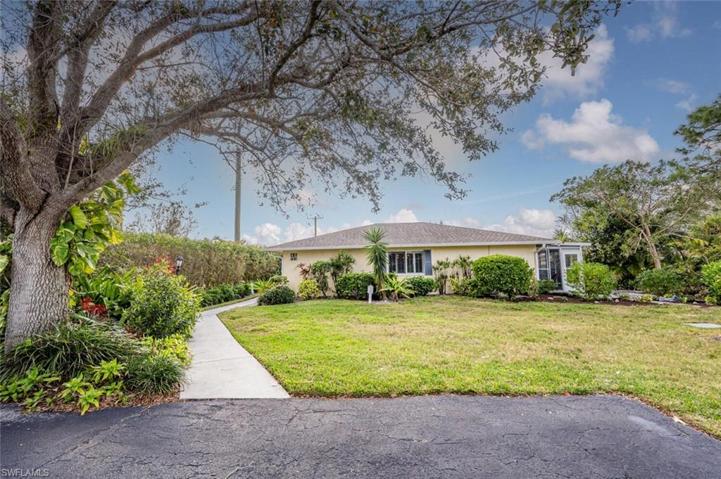 46 Glades BLVD # 1431, NAPLES FL 34112