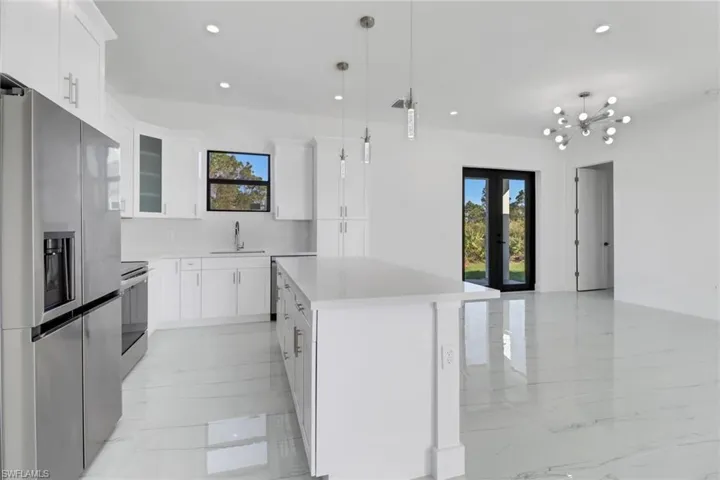 766  Chemstrand E ST, Lehigh Acres, FL 33974