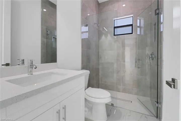766  Chemstrand E ST, Lehigh Acres, FL 33974