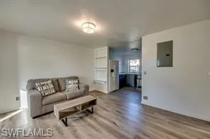 1112 Se 39th Ter, Cape Coral, Florida 33904