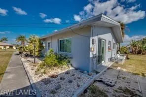 1112 Se 39th Ter, Cape Coral, Florida 33904