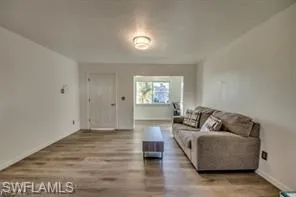 1112 Se 39th Ter, Cape Coral, Florida 33904