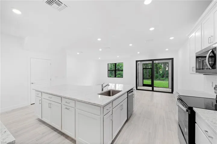 4246 Sonoma Oaks Cir, Naples, Florida 34119
