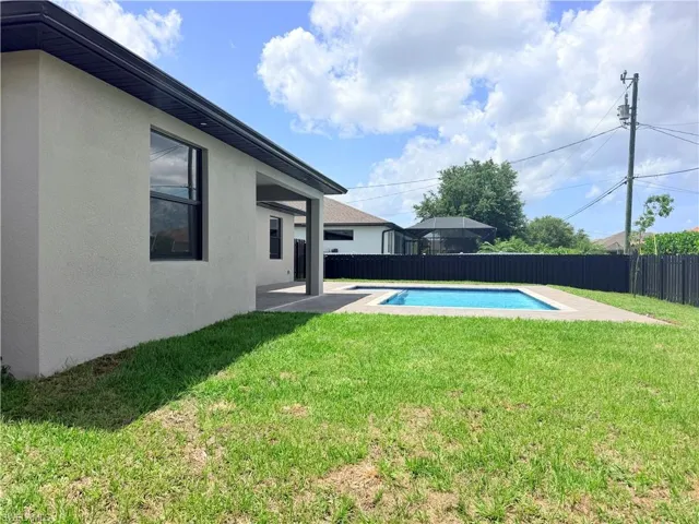338 Sw 28th Ave, Cape Coral, Florida 33991