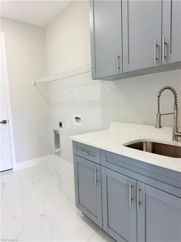 338 Sw 28th Ave, Cape Coral, Florida 33991
