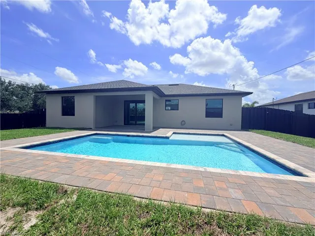 338 Sw 28th Ave, Cape Coral, Florida 33991