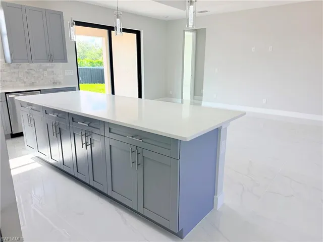 338 Sw 28th Ave, Cape Coral, Florida 33991