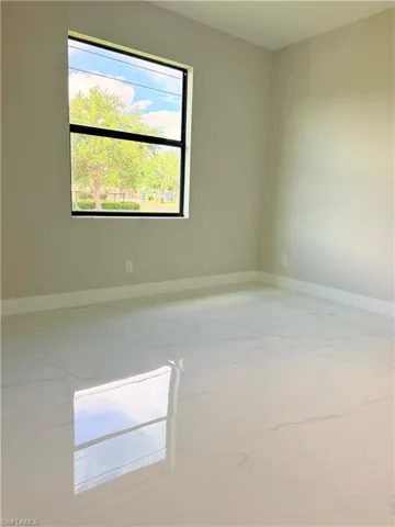 338 Sw 28th Ave, Cape Coral, Florida 33991
