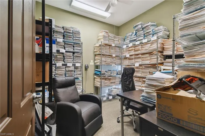 7305  Professional E PKWY, Sarasota, FL 34240