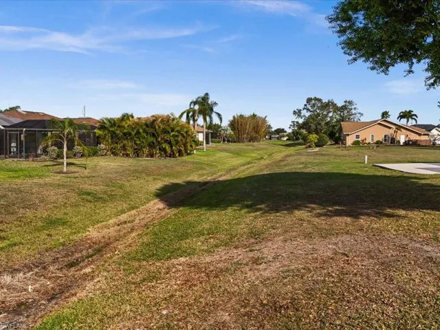BEAUTIFUL GREENBELT PROVIDING A HUGE BUFFER BETWEEN THE NEIGHBORS