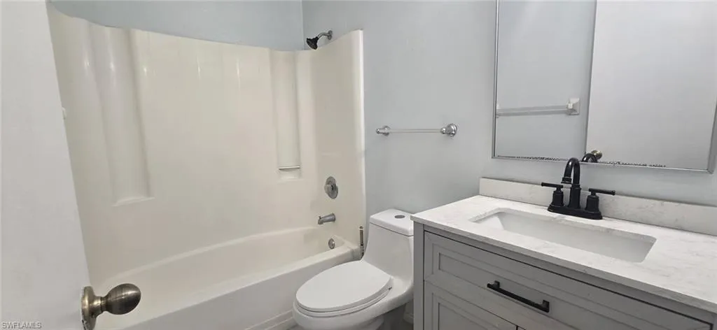 1401 Yvonne Ave S, Lehigh Acres, Florida 33976