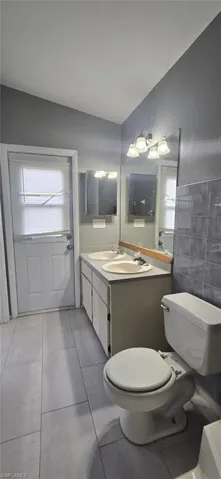 1401 Yvonne Ave S, Lehigh Acres, Florida 33976