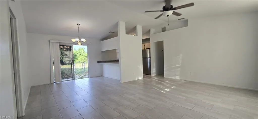 1401 Yvonne Ave S, Lehigh Acres, Florida 33976