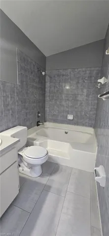1401 Yvonne Ave S, Lehigh Acres, Florida 33976