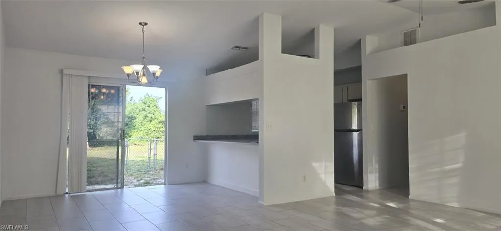 1401 Yvonne Ave S, Lehigh Acres, Florida 33976