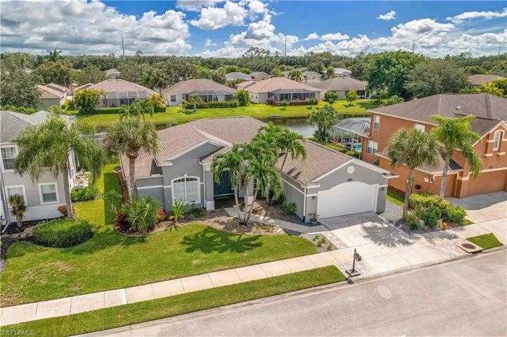 324  Spider Lily  LN, Naples, FL 34119