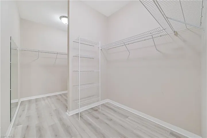 324  Spider Lily  LN, Naples, FL 34119