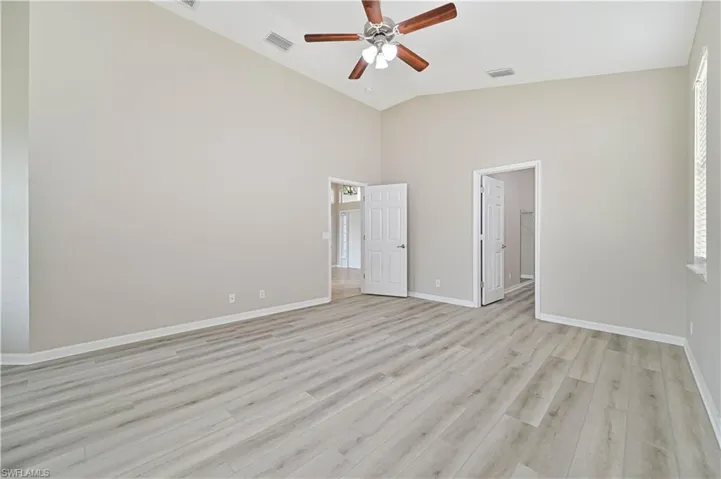 324  Spider Lily  LN, Naples, FL 34119