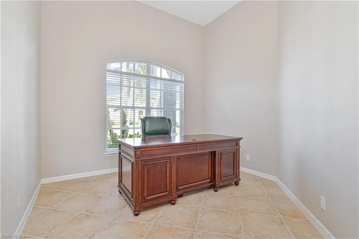 324  Spider Lily  LN, Naples, FL 34119
