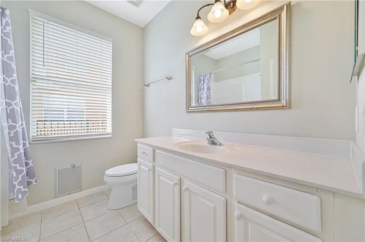 324  Spider Lily  LN, Naples, FL 34119
