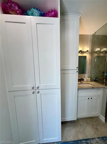 4833 Southern Breeze Dr, Naples, Florida 34114