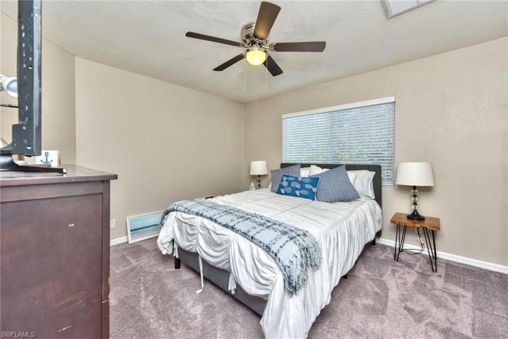 127 Burnt Pine DR, NAPLES FL 34119