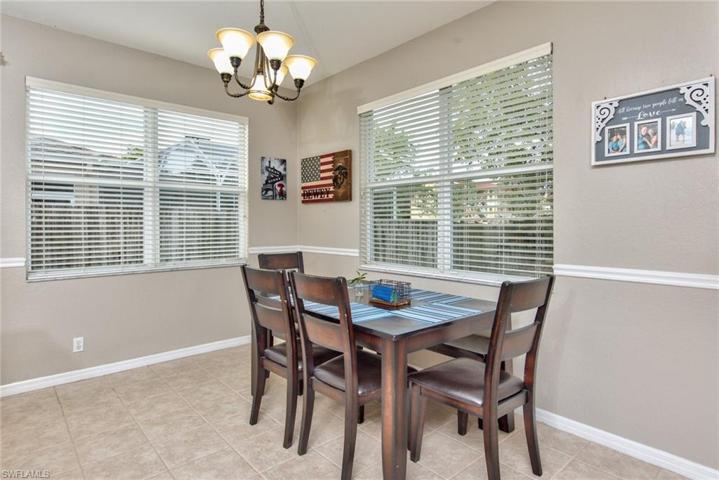 127 Burnt Pine DR, NAPLES FL 34119